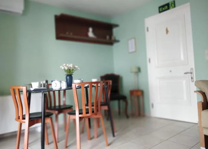 アパート Sior Dionysios *