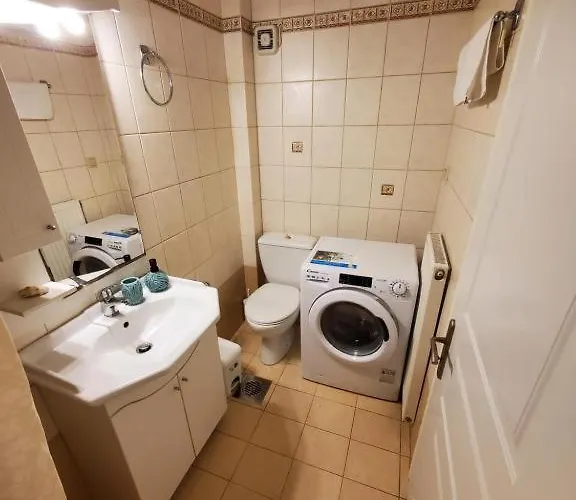 Sior Dionysios アルゴストリオン